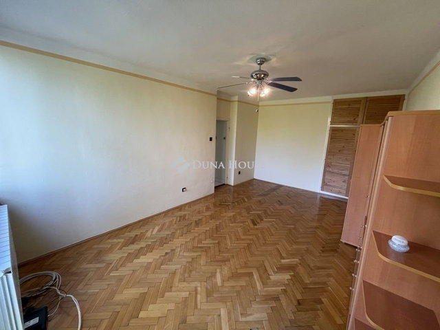 Eladó téglalakás, Budapesten, XVI. kerületben 52.9 M Ft