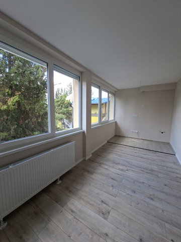 Eladó téglalakás, Egerben 38.5 M Ft, 1 szobás