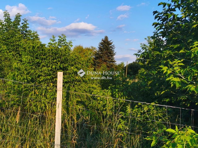 Eladó telek, Herceghalomon 85 M Ft / költözzbe.hu