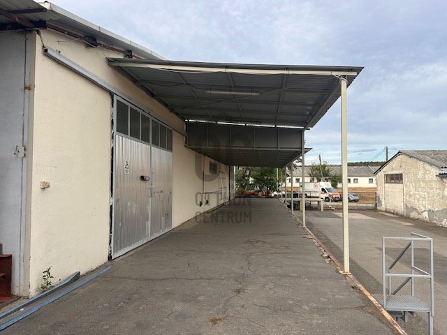 800m² · 1.422.000 ft