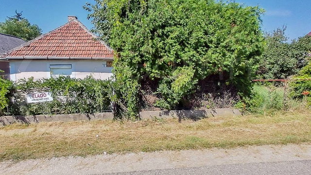 Eladó telek, Emődön 3.9 M Ft, 1 szobás / költözzbe.hu
