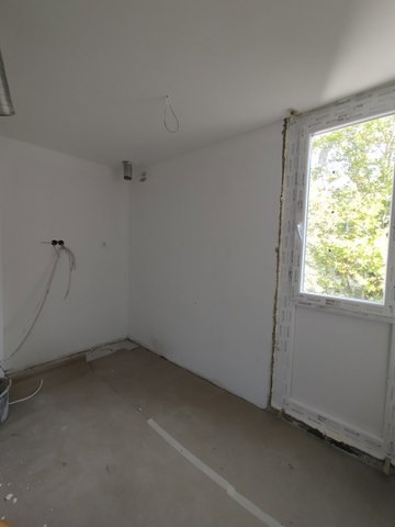 Eladó panellakás, Pécsett, Krisztina téren 43.5 M Ft, 2 szobás