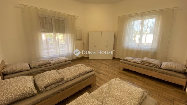 Eladó családi ház, Budapesten, XX. kerületben 79.9 M Ft