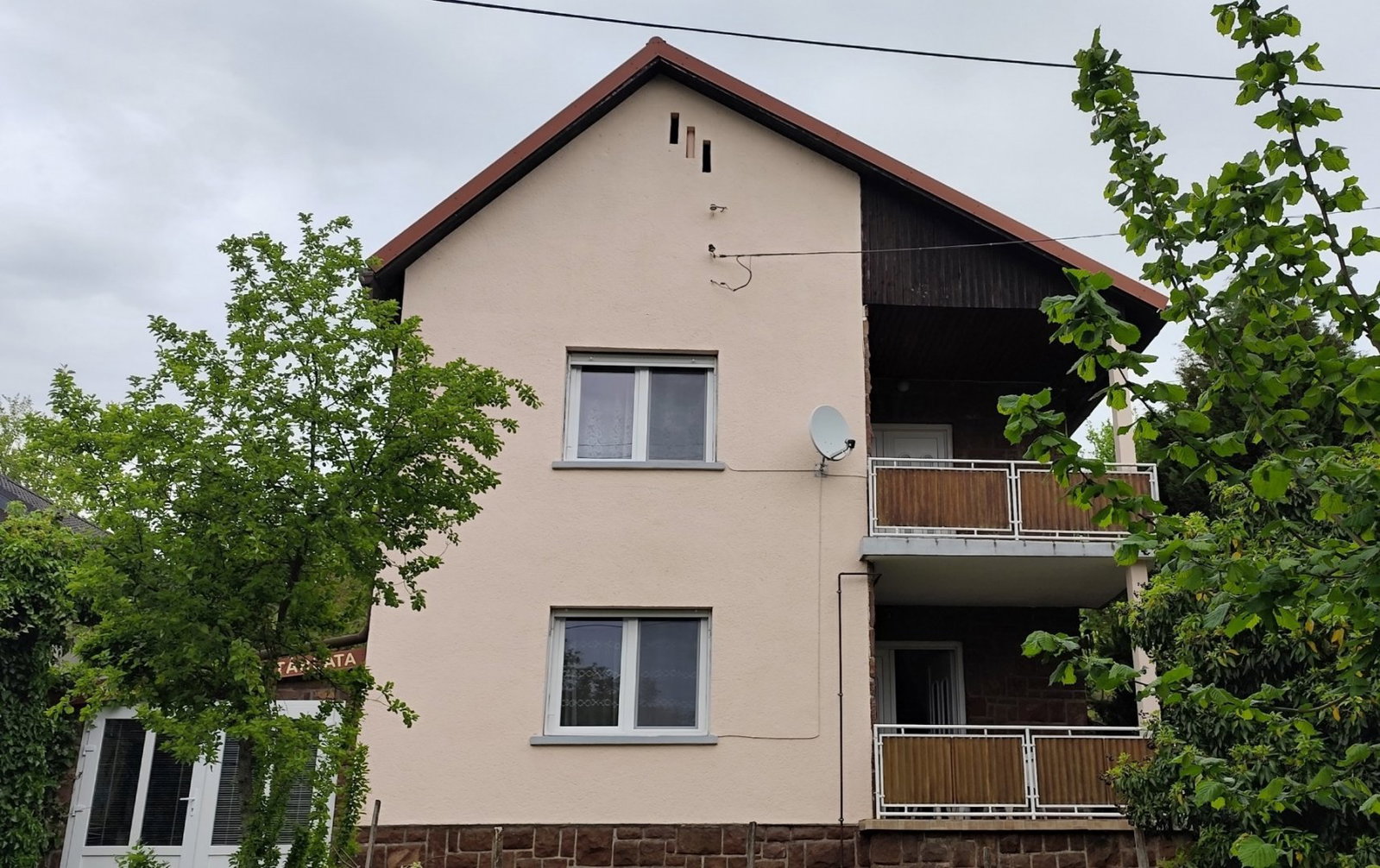 3 bed · 156m² · 91.500.000 ft