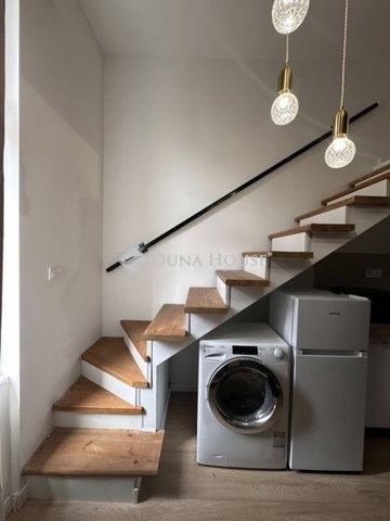 Eladó téglalakás, Budapesten, IX. kerületben 36.9 M Ft, 1 szobás