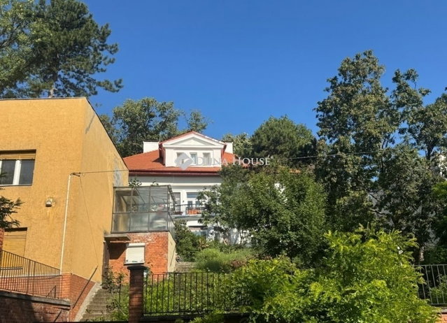 Eladó családi ház, Budapesten, XI. kerületben 1400 M Ft