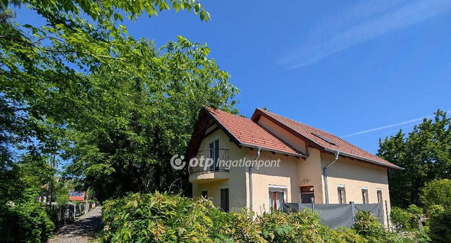 Eladó családi ház, Szigethalmon 119.9 M Ft, 4 szobás