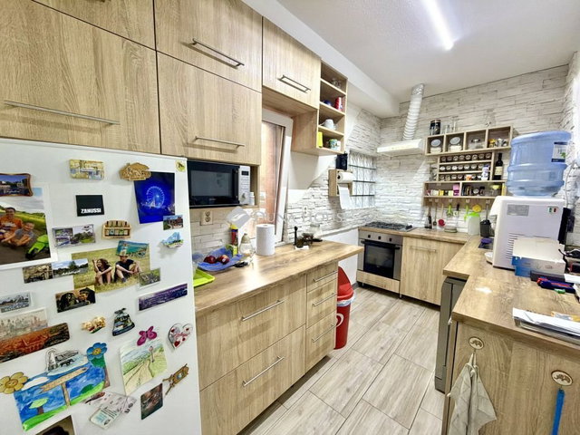 Eladó családi ház, Nagyvenyimen 38 M Ft, 3 szobás