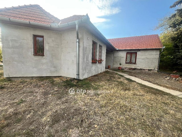 Eladó családi ház, Jászfelsőszentgyörgyön 39.99 M Ft