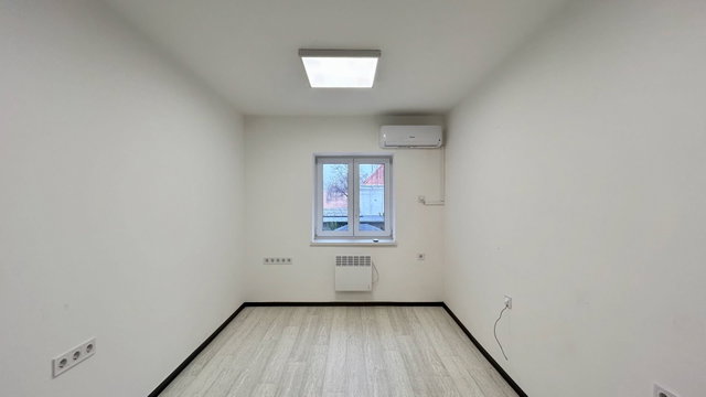 Kiadó iroda, Debrecenben 360 E Ft / hó, 5 szobás
