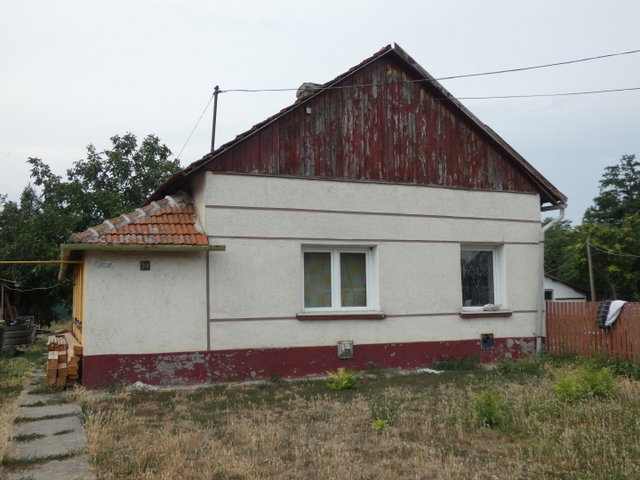 Eladó családi ház, Törökszentmiklóson 15 M Ft, 2 szobás
