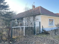 Eladó családi ház, Csipkereken 5.8 M Ft, 1 szobás