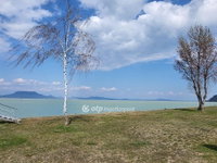 Eladó téglalakás, Fonyódon 175 M Ft, 3 szobás