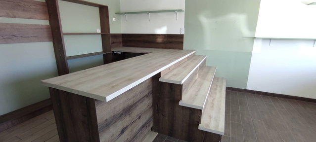 Eladó üzlethelyiség, Szigetszentmiklóson 29.8 M Ft, 3 szobás