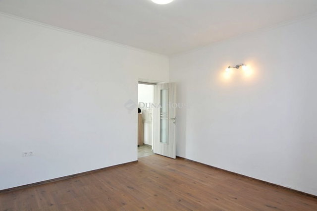 Eladó családi ház, Jászszentlászlón 34.9 M Ft, 3 szobás
