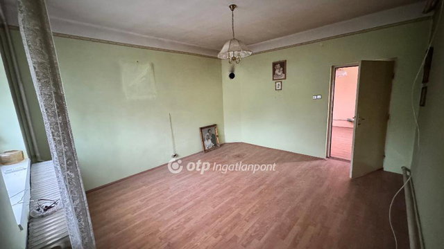 Eladó családi ház, Mezőlakon 34.9 M Ft, 3 szobás