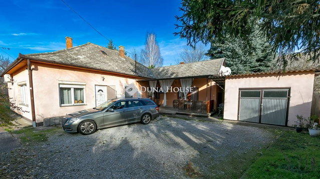Eladó családi ház, Balatonszemesen 89.9 M Ft, 4 szobás