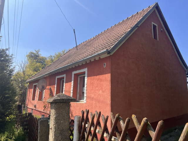 Eladó családi ház, Kömlődön 43.5 M Ft, 3+1 szobás