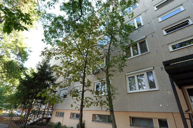 Eladó panellakás, Szegeden 46.9 M Ft, 2 szobás