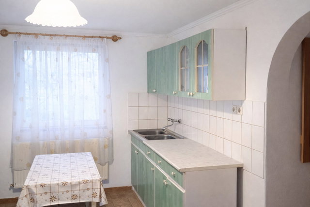 Eladó családi ház, Debrecenben 18.5 M Ft, 2 szobás