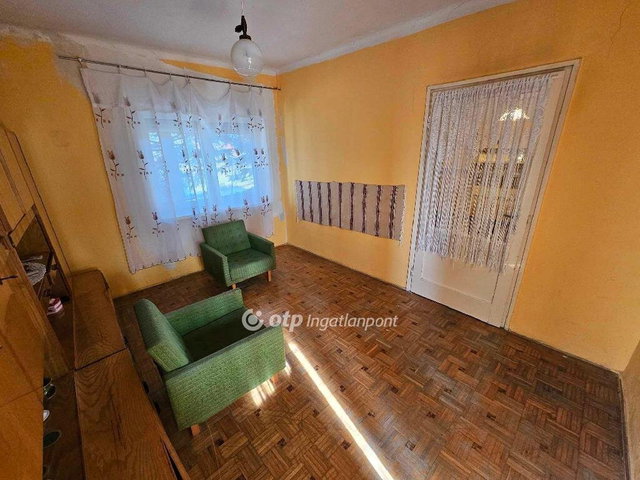Eladó mezogazdasagi ingatlan, Tiszajenőn 12.499 M Ft, 2 szobás