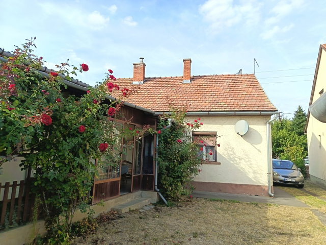 Eladó családi ház, Kaposváron, Cseri úton 47 M Ft, 2 szobás