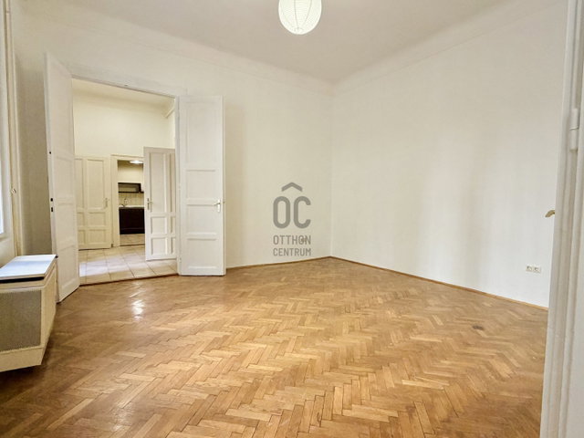 Eladó téglalakás, Budapesten, V. kerületben 129.9 M Ft, 3 szobás