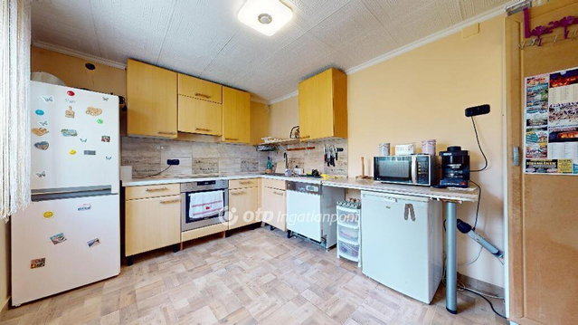 Eladó családi ház, Gávavencsellőn 17.5 M Ft, 2 szobás