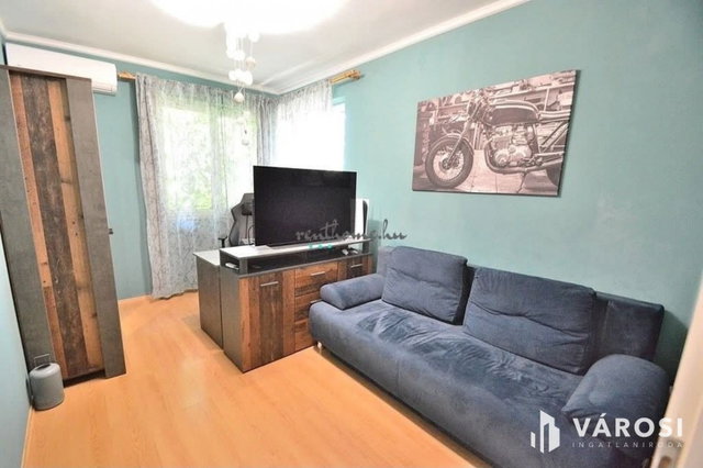 Eladó családi ház, Debrecenben 199 M Ft, 4 szobás