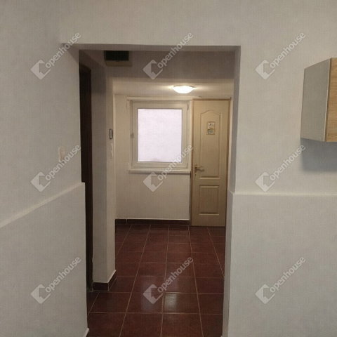 Eladó családi ház, Kaposváron 27.9 M Ft, 2 szobás
