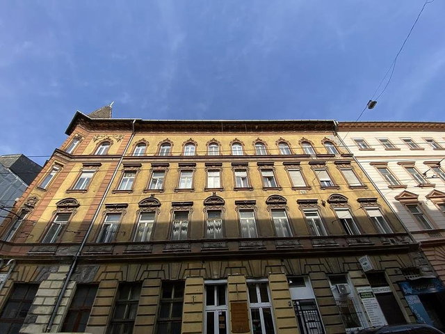 Eladó téglalakás, Budapesten, VII. kerületben, Izabella utcában