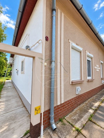 Eladó családi ház, Békéscsabán 45.9 M Ft, 4 szobás