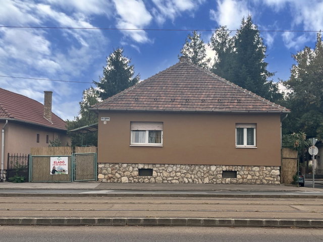 Eladó családi ház, Miskolcon, Kiss Tábornok úton 50 M Ft