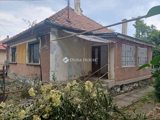 Eladó családi ház, Miskolcon 39.9 M Ft, 2 szobás