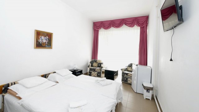 Eladó hotel, Hajdúszoboszlón 690 M Ft, 35 szobás
