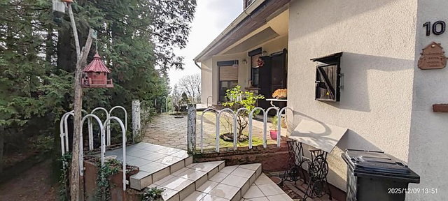 Eladó családi ház, Veresegyházon 95 M Ft, 4 szobás