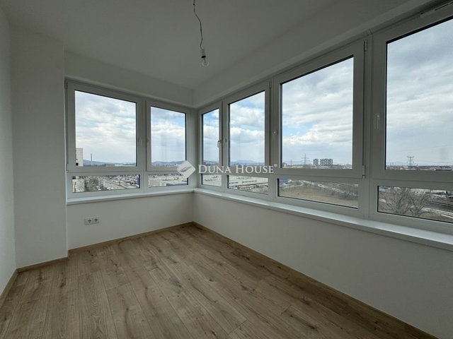 Eladó téglalakás, Budapesten, XIII. kerületben 71.9 M Ft