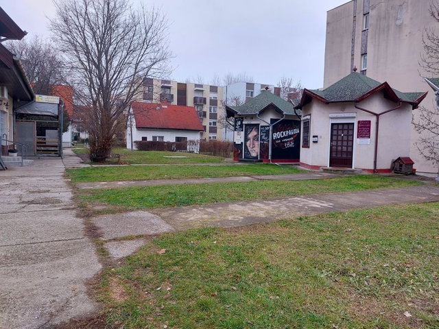 Eladó ipari ingatlan, Szentendrén, Károly utcában 15.5 M Ft