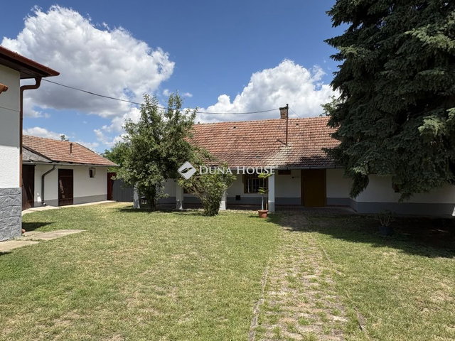 Eladó családi ház, Szarvason, Bem József utcában 45 M Ft