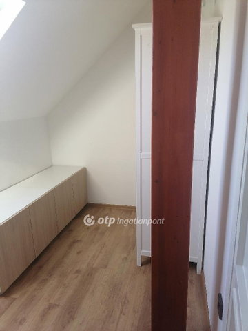 Eladó téglalakás, Kiskőrösön 29.99 M Ft, 2 szobás