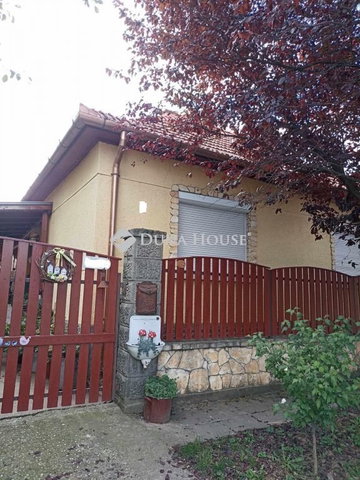 Eladó családi ház, Kosdon 90 M Ft, 4 szobás