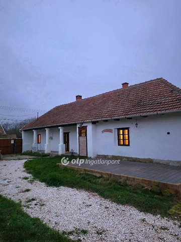Eladó családi ház, Feldebrőn 22.5 M Ft, 2+1 szobás