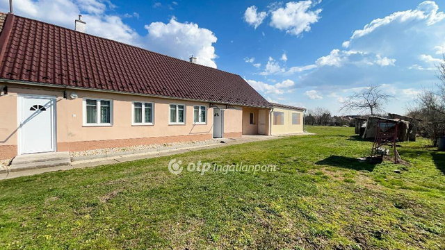 Eladó sorház, Bőnyön 29.8 M Ft, 3 szobás / költözzbe.hu