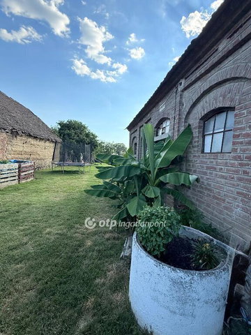 Eladó családi ház, Hegyszentmártonban 38.9 M Ft, 3 szobás