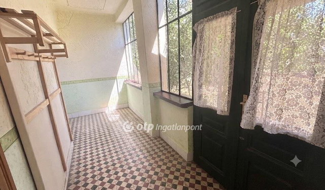 Eladó családi ház, Gyarmaton 19 M Ft, 2 szobás