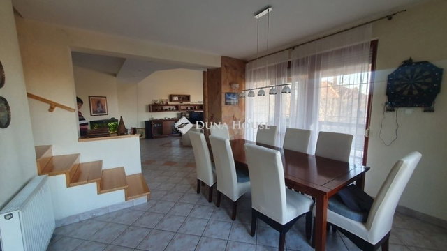 Eladó családi ház, Budapesten, XVII. kerületben 219.99 M Ft