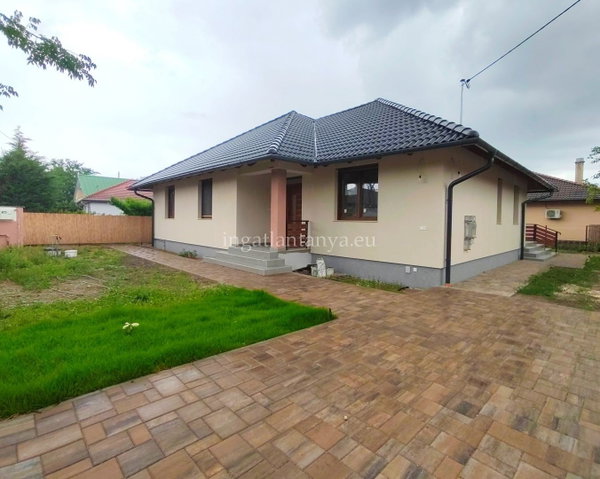 Eladó családi ház, Inárcson 155 M Ft, 5 szobás