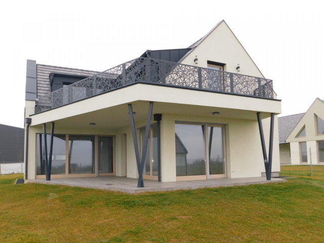 Eladó családi ház, Cserszegtomajon 227.337 M Ft, 5 szobás