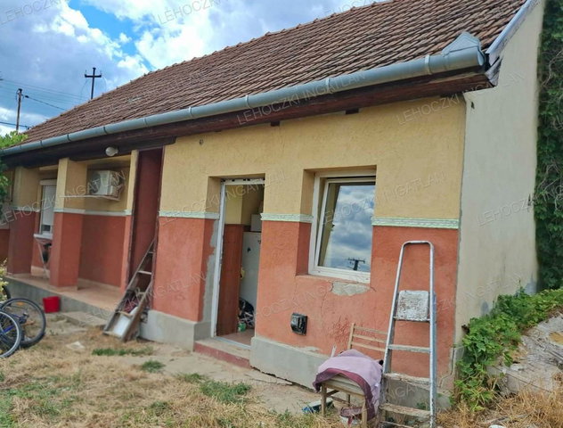 Eladó családi ház, Gávavencsellőn 11.5 M Ft, 2 szobás