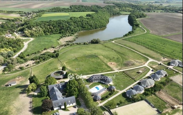 Eladó telek, Enyingen 20 M Ft / költözzbe.hu
